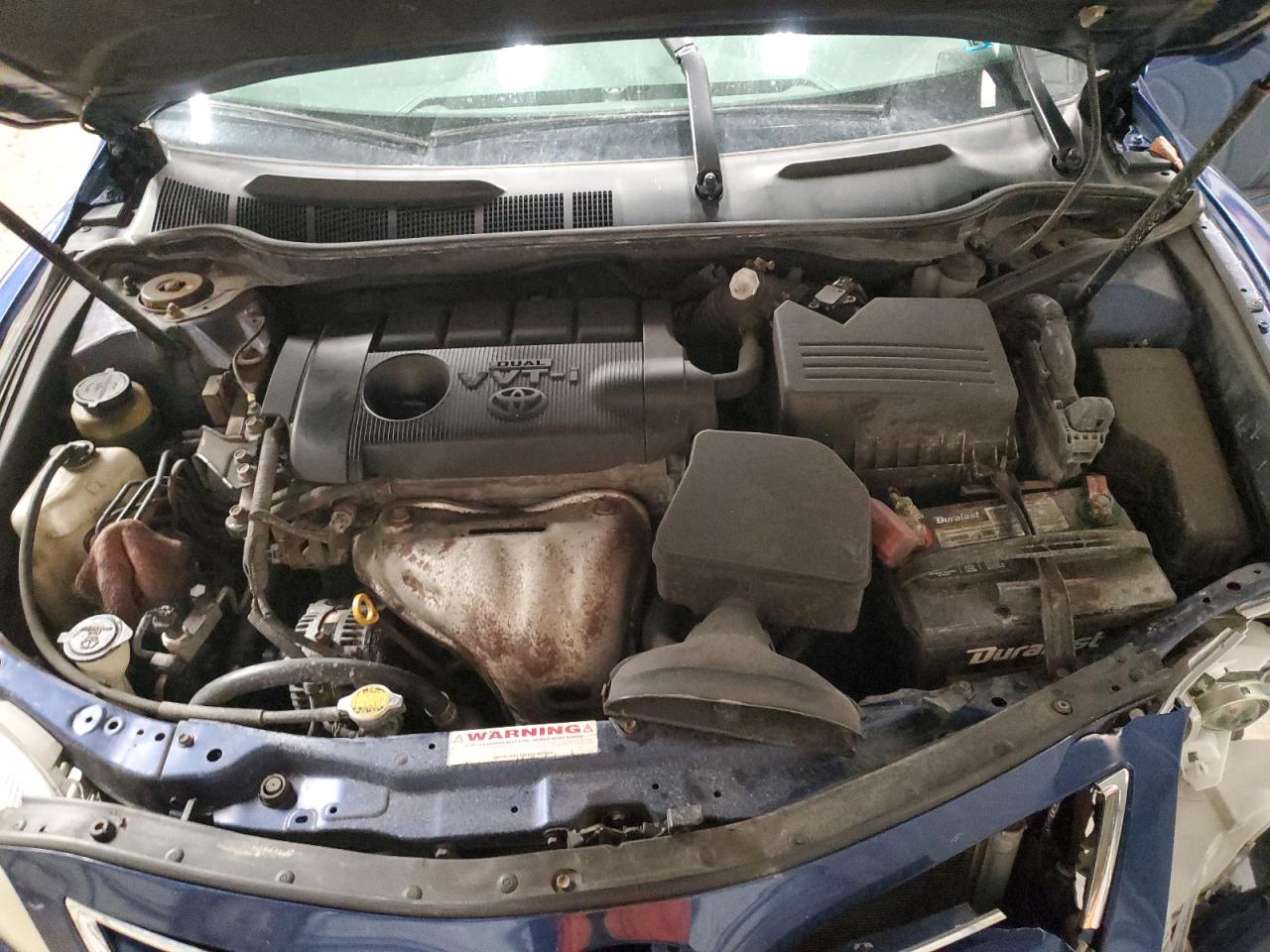 2011 Toyota Camry - Image 11