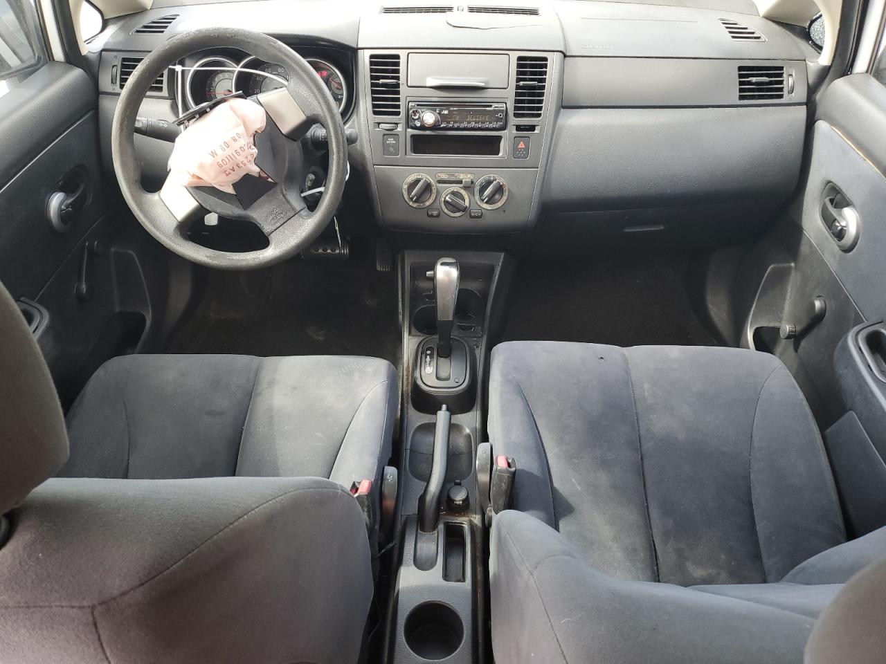 2009 Nissan Versa - Image 8