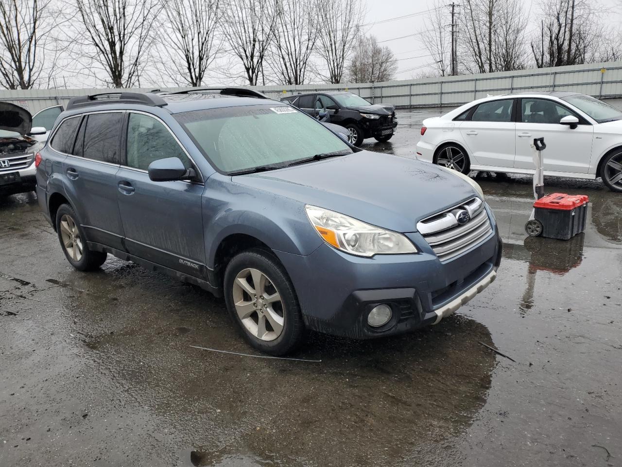 2013 Subaru Outback - Image 4