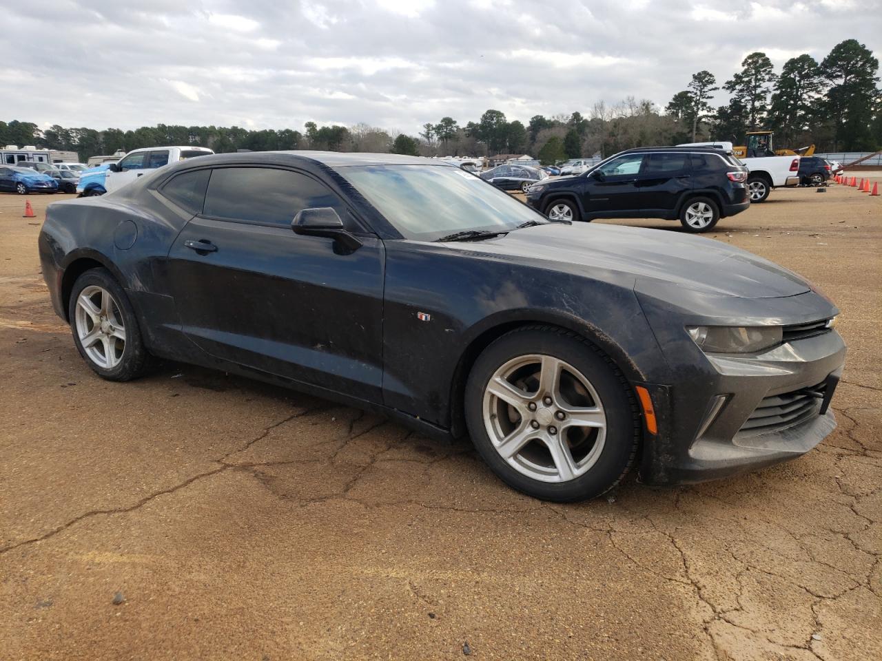 2016 Chevrolet Camaro - Image 4