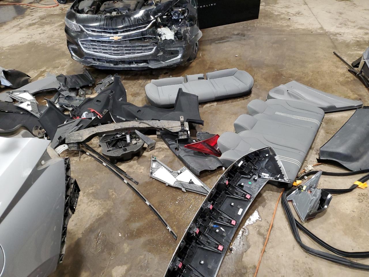 2022 Hyundai Elantra - Image 12