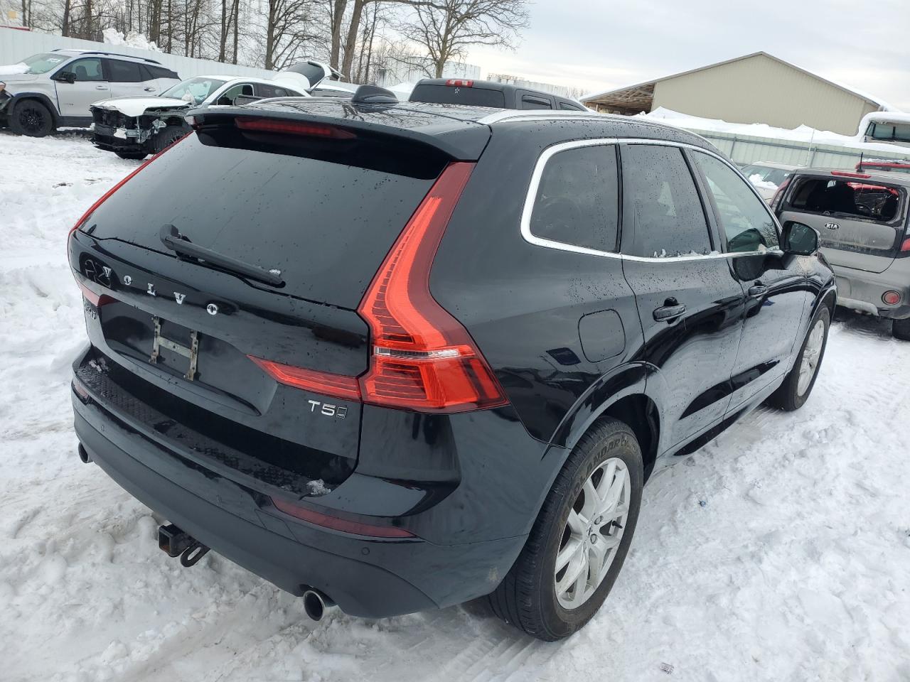2020 Volvo XC60 - Image 3