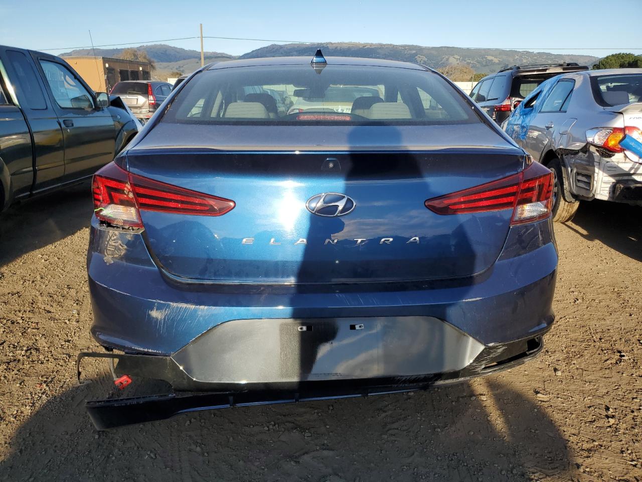 2019 Hyundai Elantra - Image 6