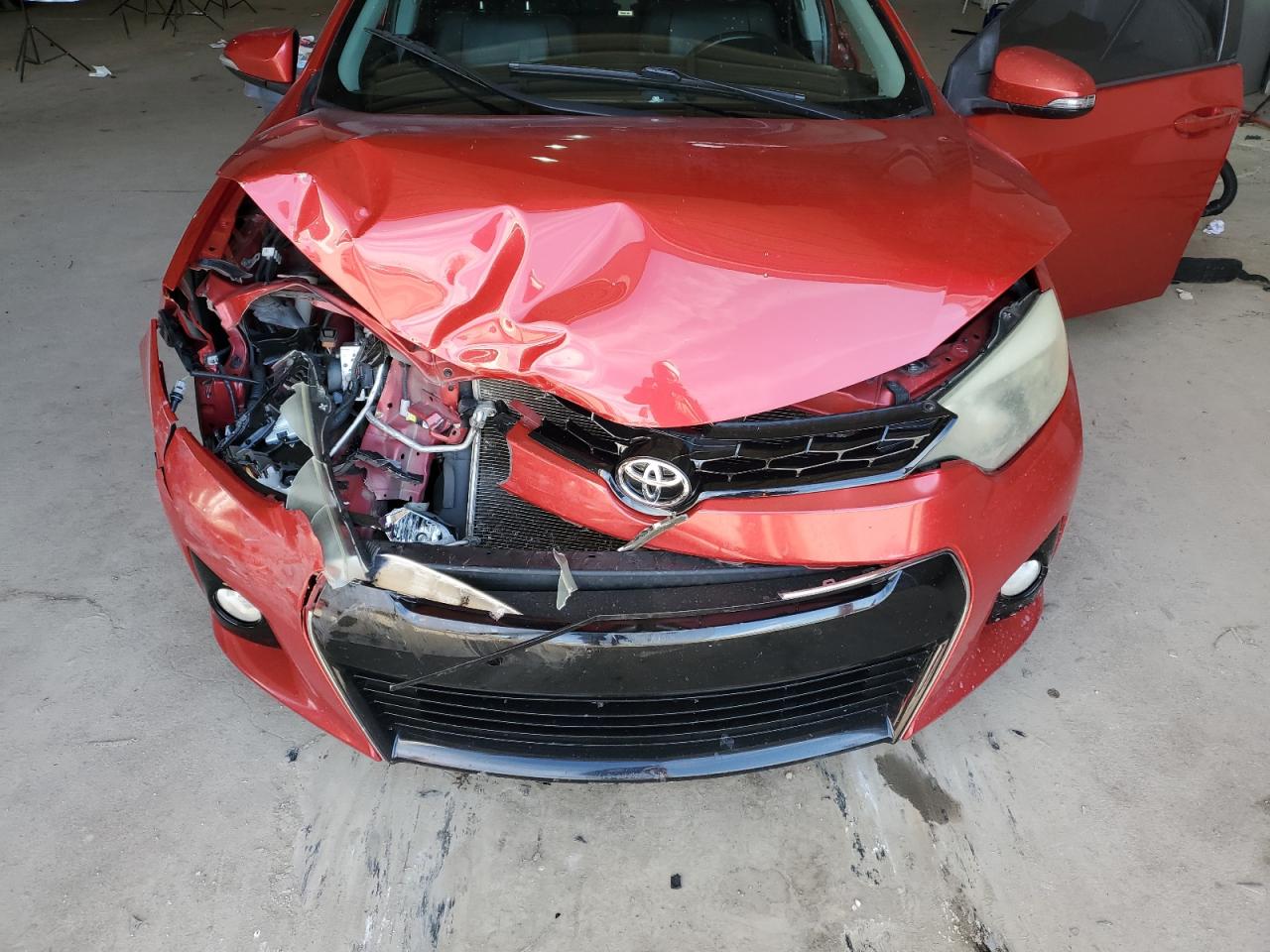 2015 Toyota Corolla - Image 12