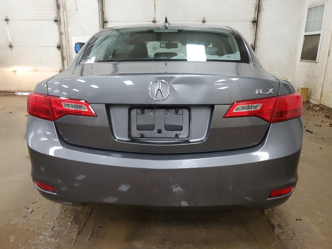 2013 Acura ILX - Image 6