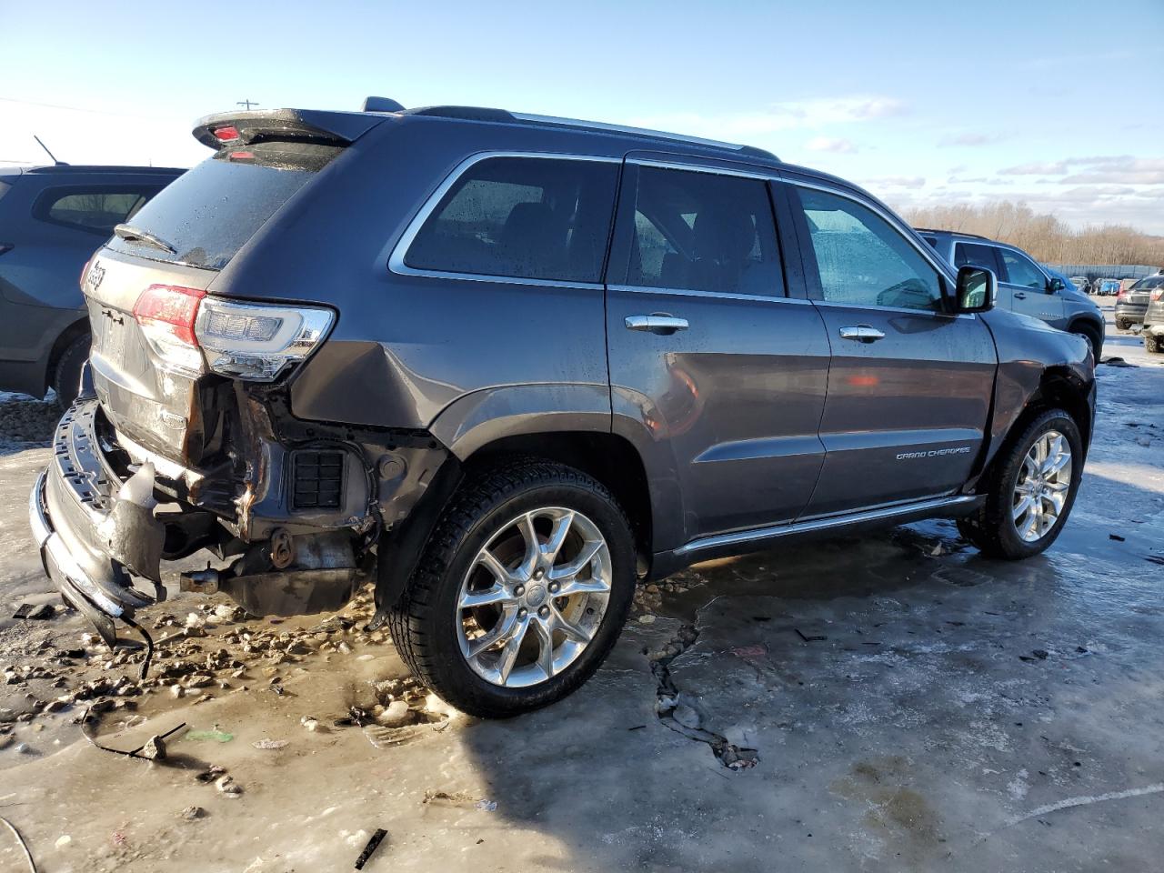 2015 Jeep Grand Cherokee - Image 3