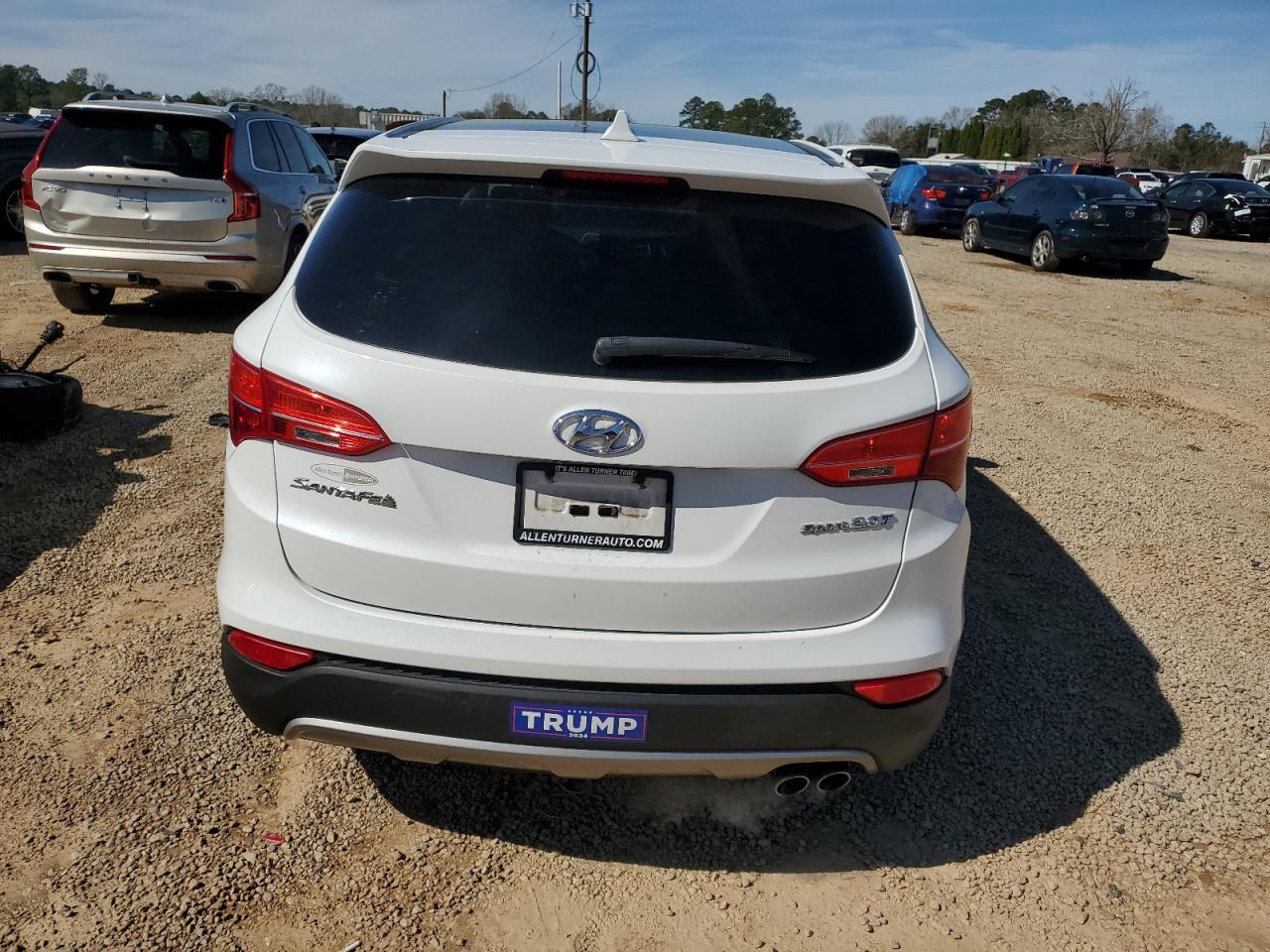 2013 Hyundai Santa Fe - Image 6