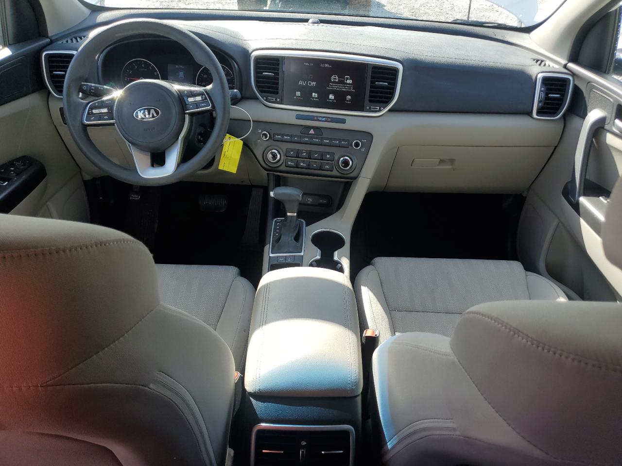 2022 Kia Sportage - Image 8