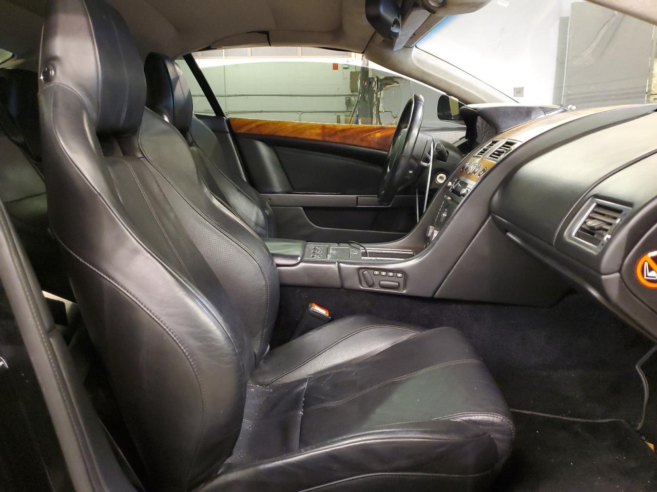 2007 Aston Martin DB9 - Image 10