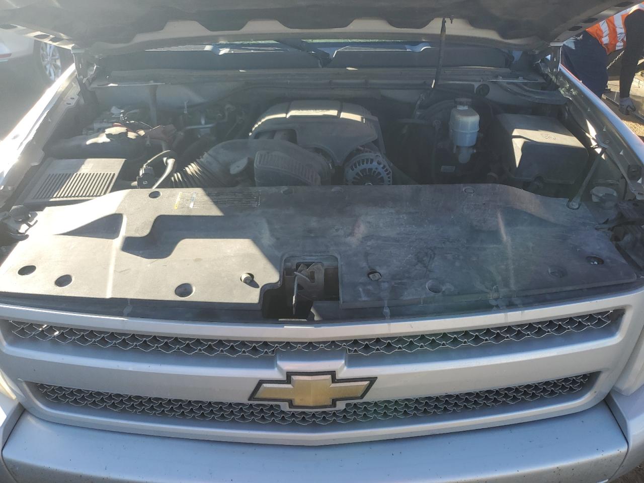 2011 Chevrolet Silverado - Image 12
