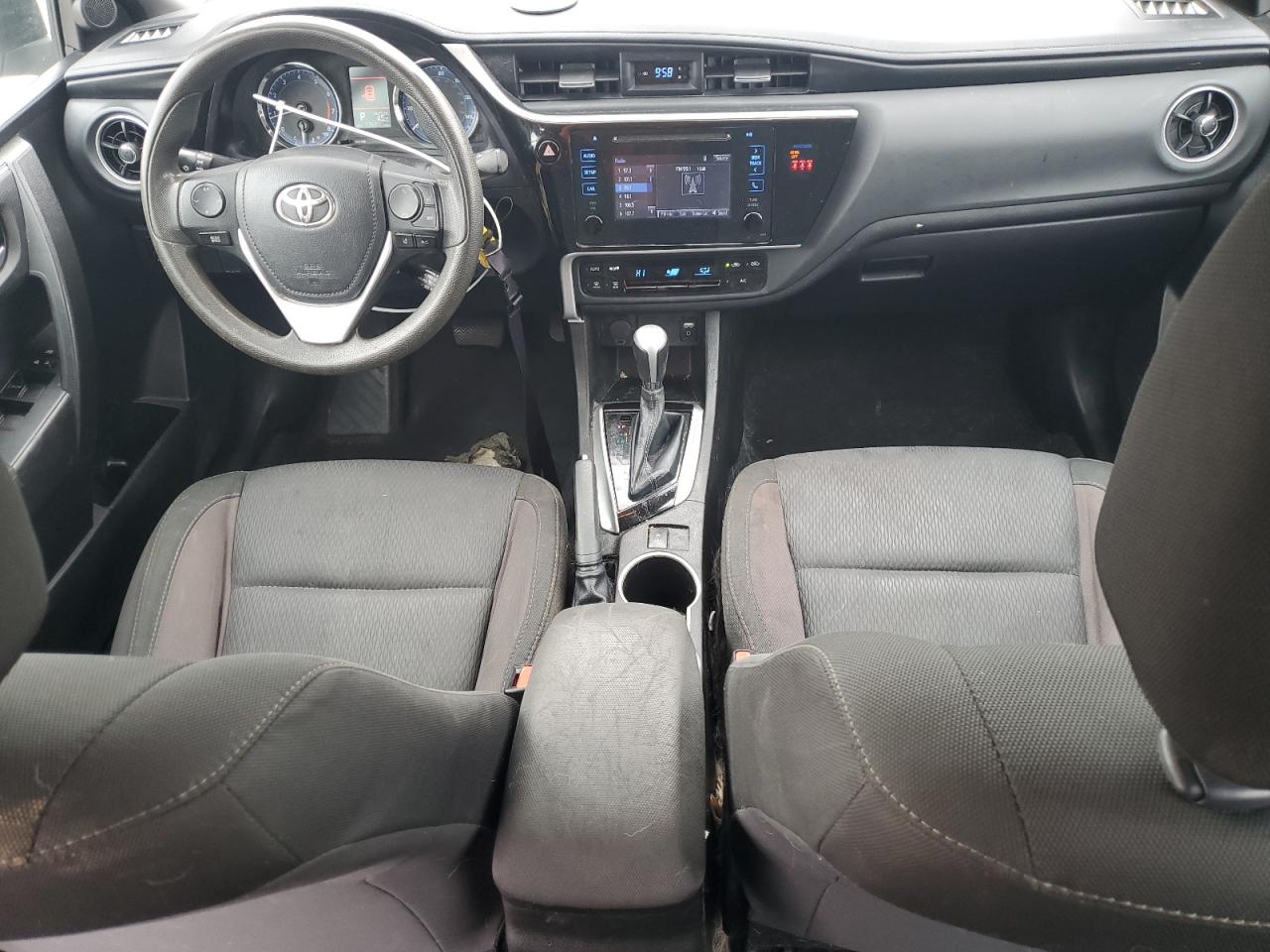 2018 Toyota Corolla - Image 8