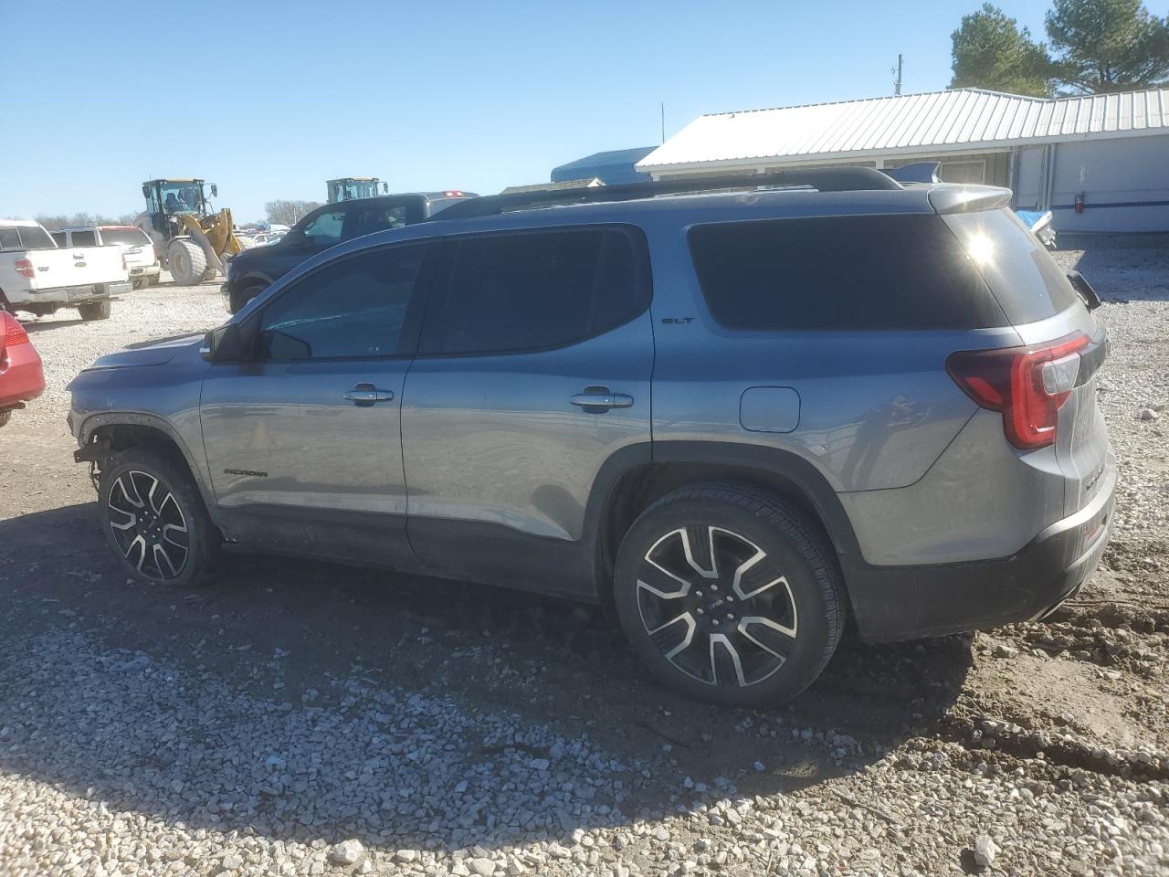 2021 GMC Acadia - Image 2