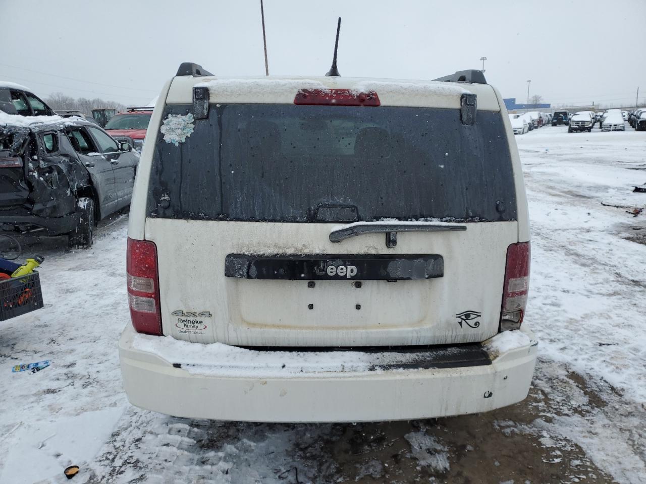 2012 Jeep Liberty (North America) - Image 6