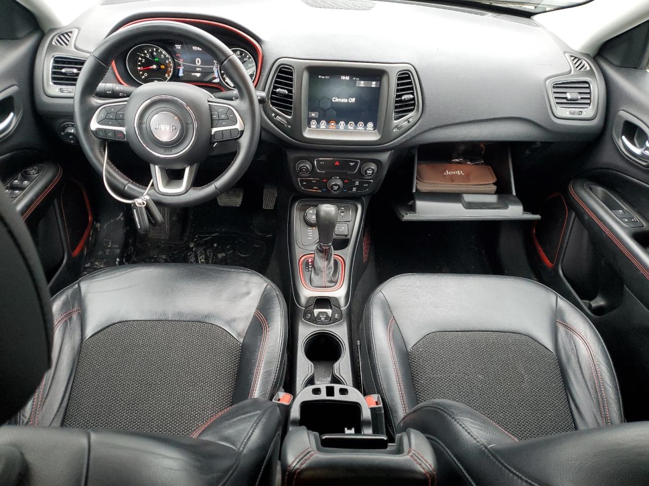 2017 Jeep Compass - Image 8