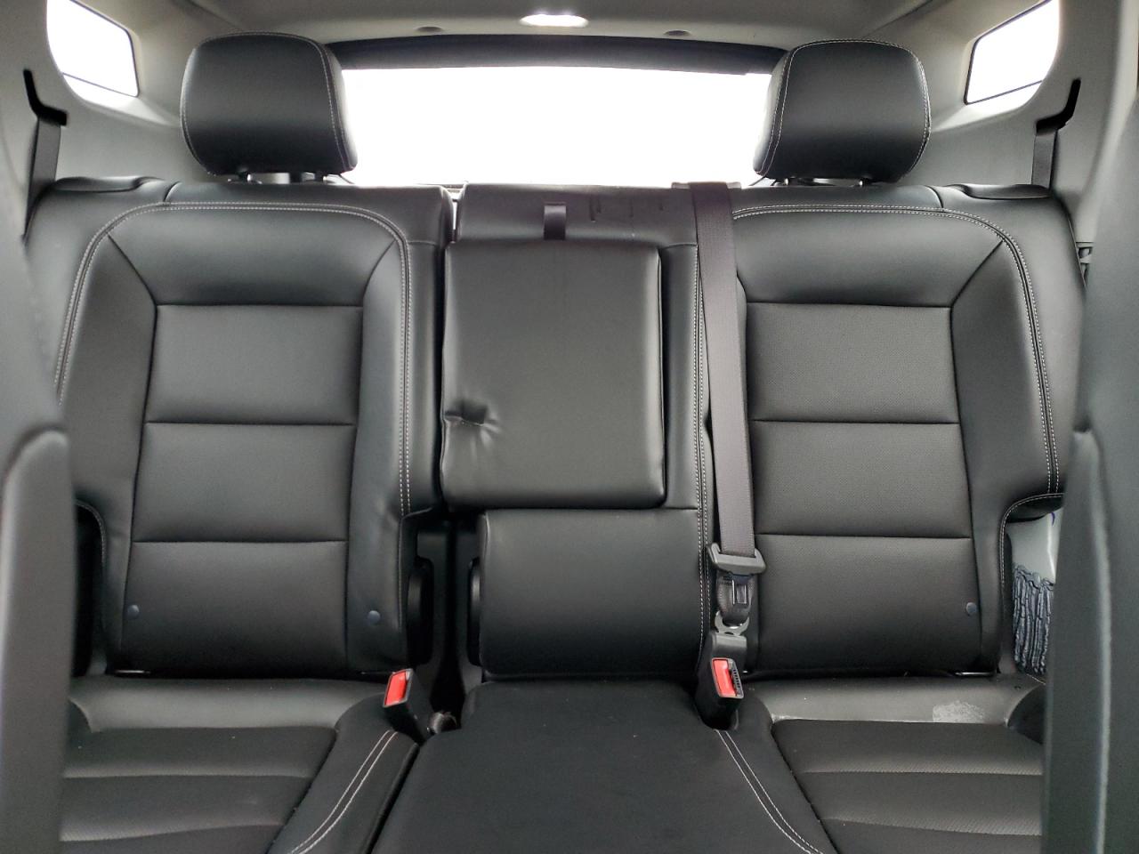 2022 GMC Terrain - Image 10