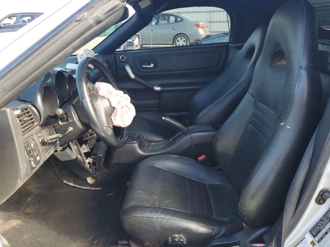 2005 Toyota MR2 - Image 7