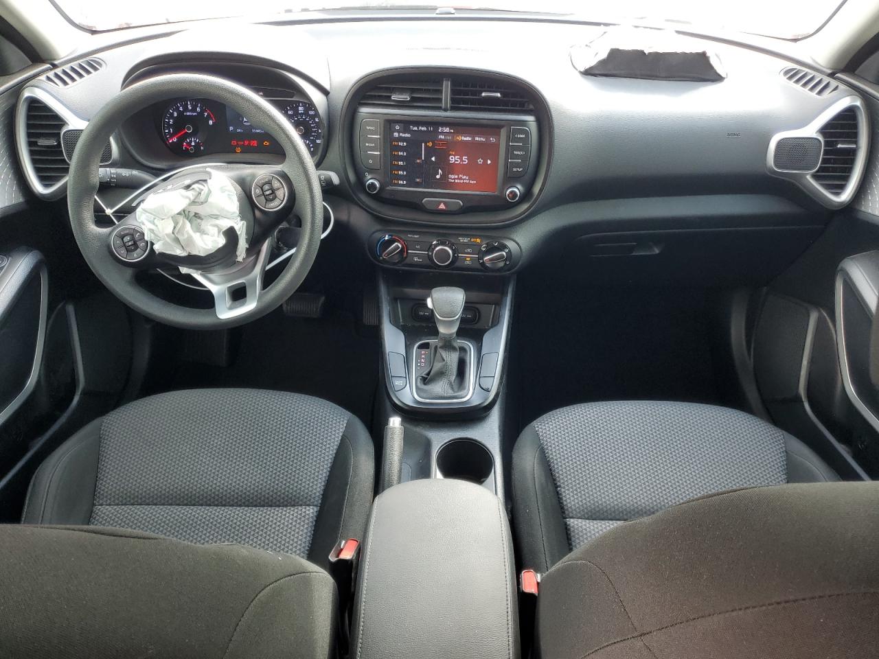 2022 Kia Soul - Image 8