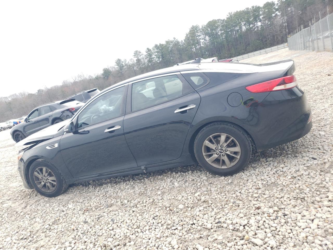 2016 Kia Optima - Image 2