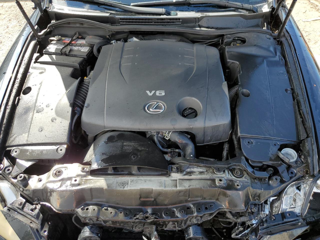 2012 Lexus IS - Image 11