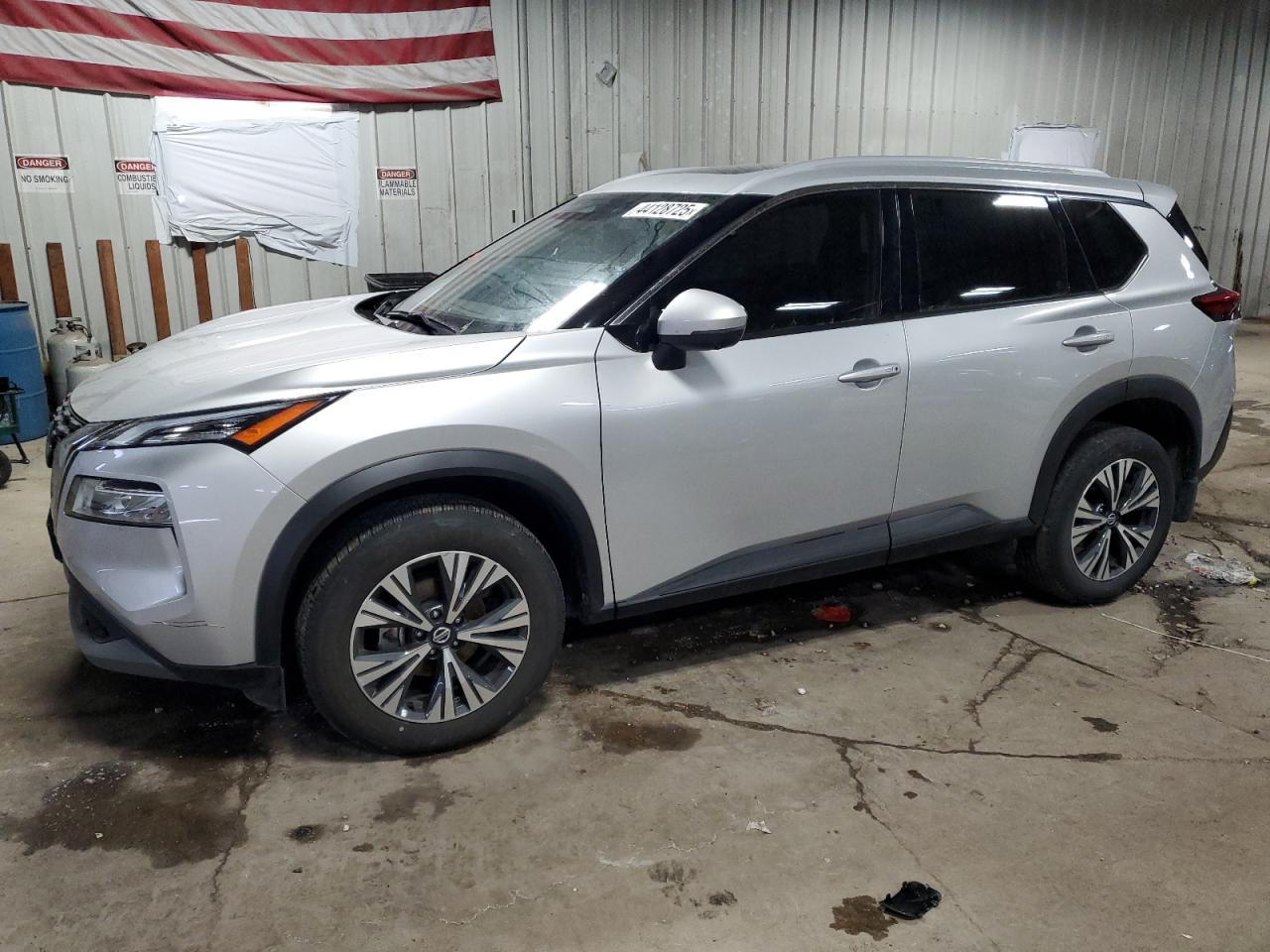2021 Nissan Rogue - Image 1