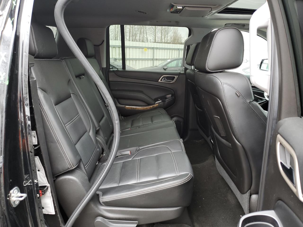 2016 GMC Yukon - Image 11