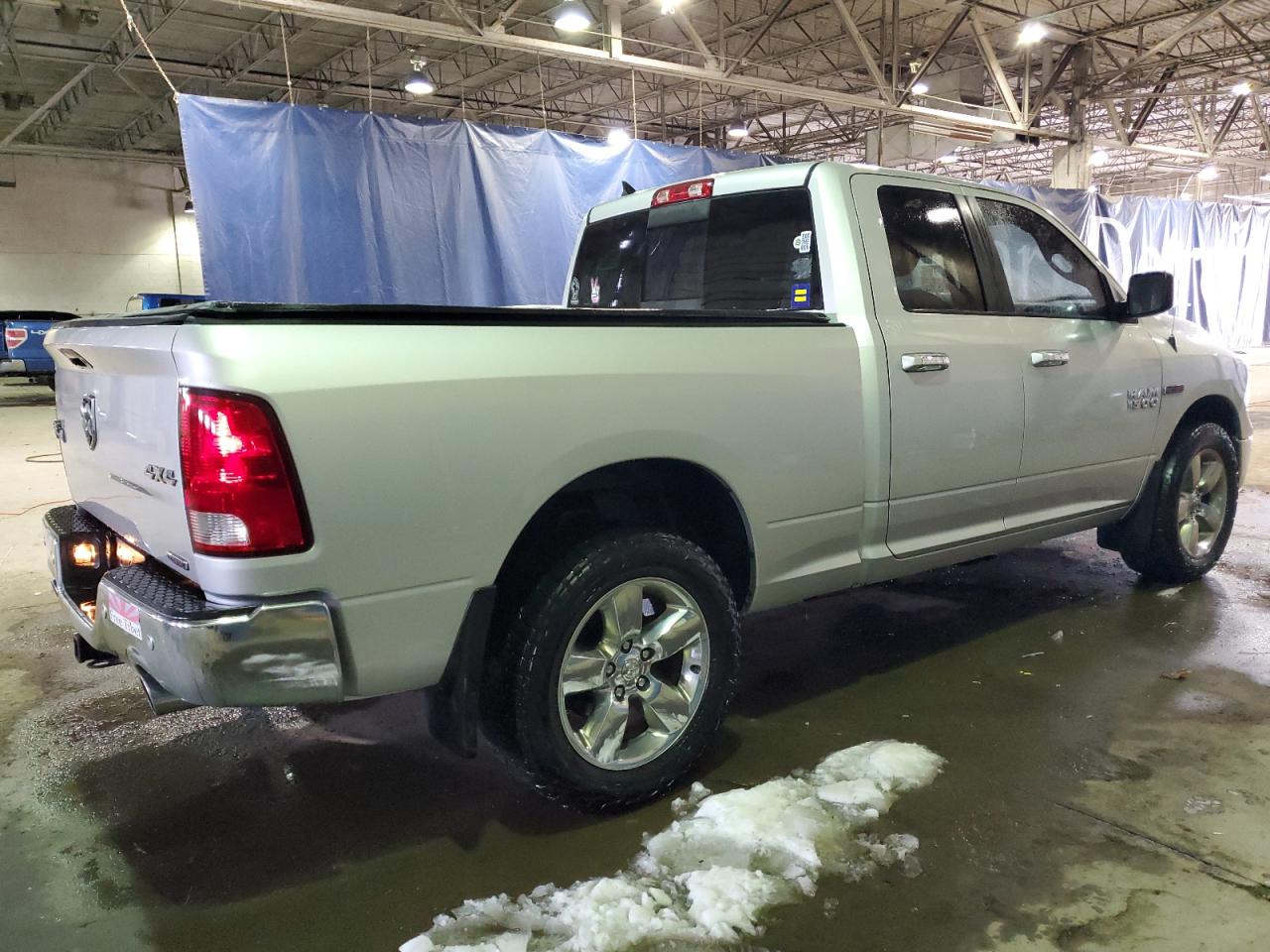 2015 RAM 1500 - Image 3