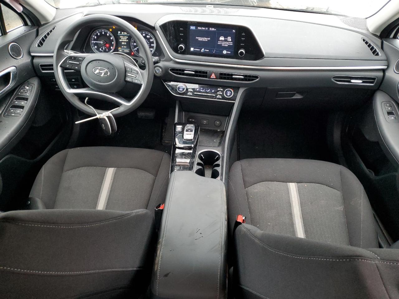 2022 Hyundai Sonata - Image 8