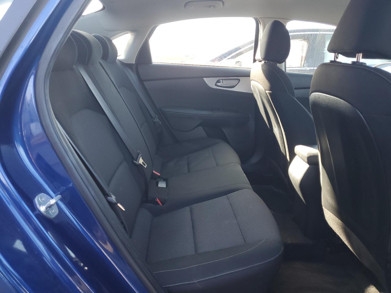 2022 Kia Forte - Image 10