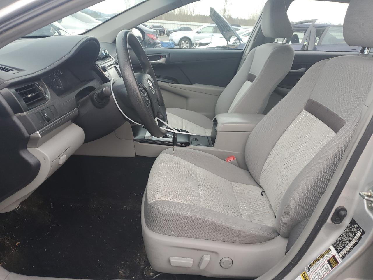 2014 Toyota Camry - Image 7