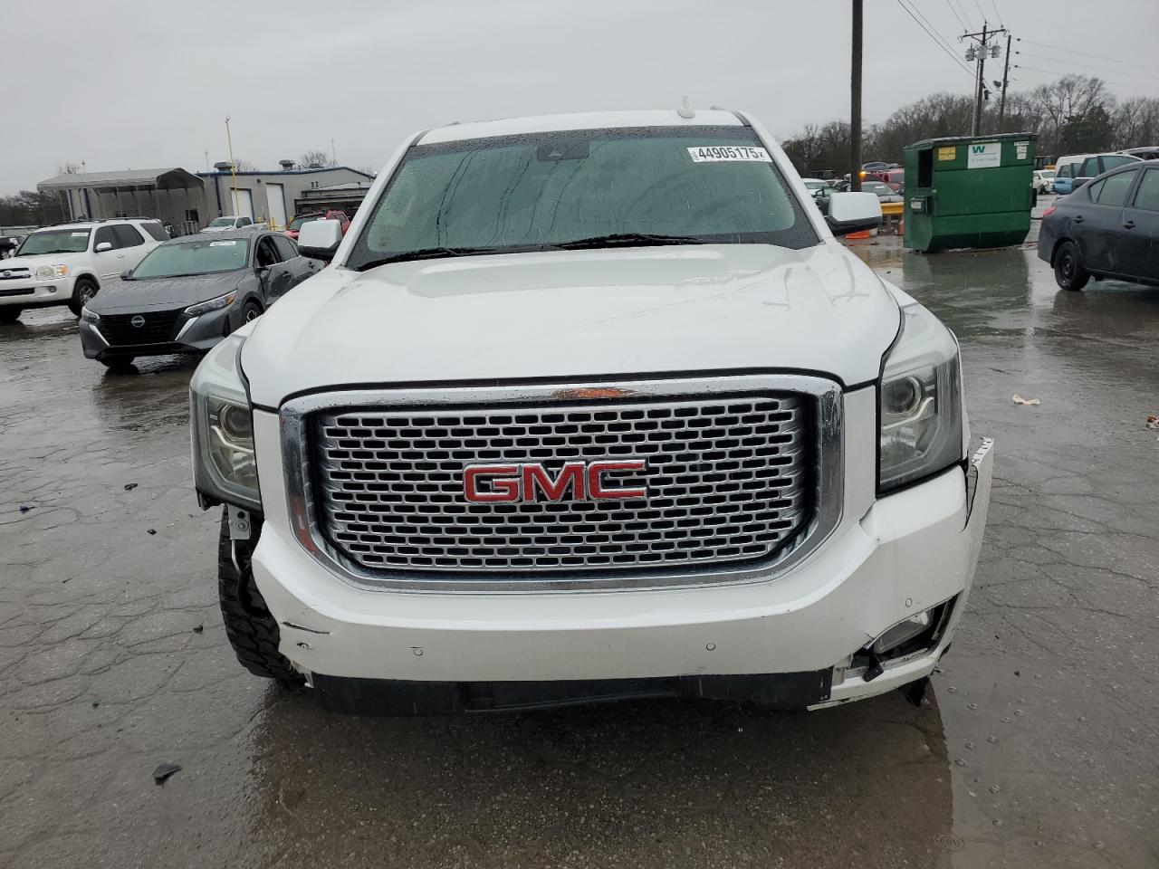 2016 GMC Yukon - Image 5