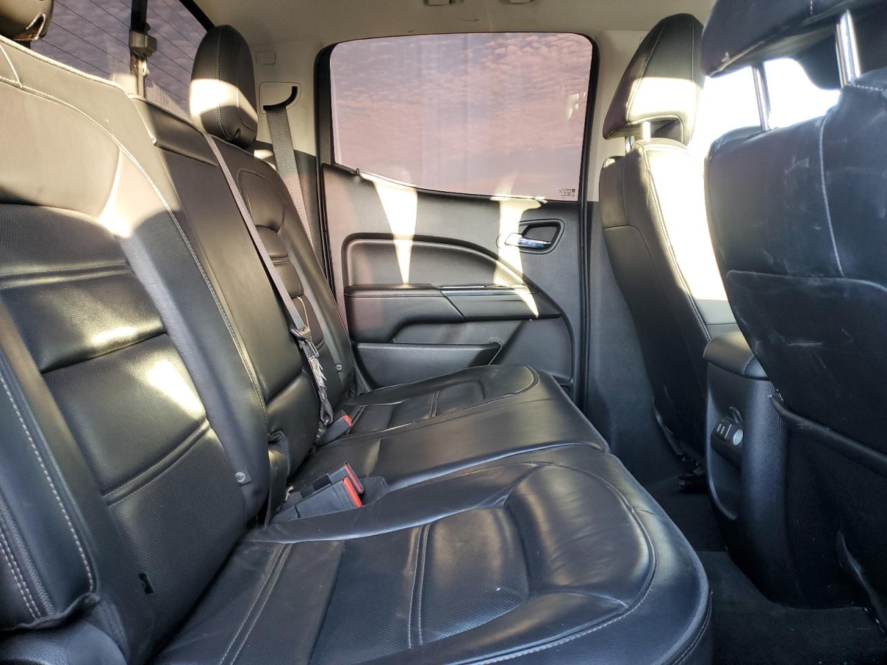 2017 GMC Canyon - Image 10