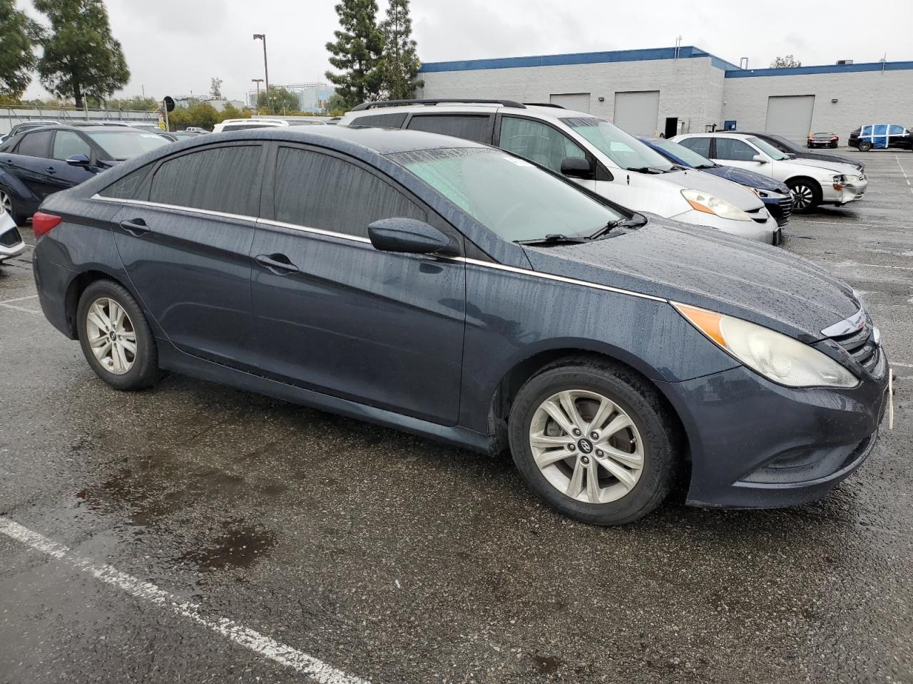 2014 Hyundai Sonata - Image 4