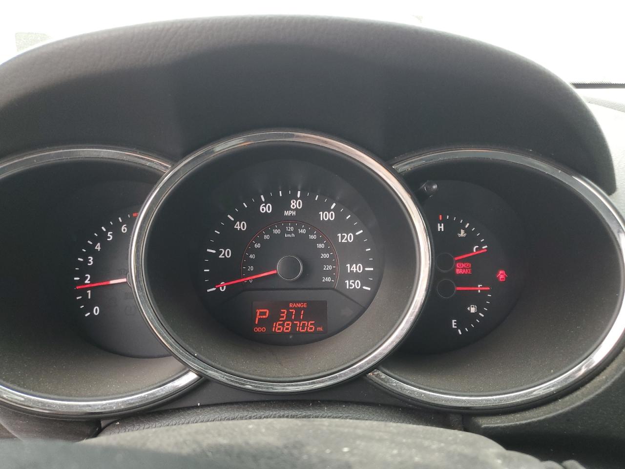 2011 Kia Sorento - Image 9