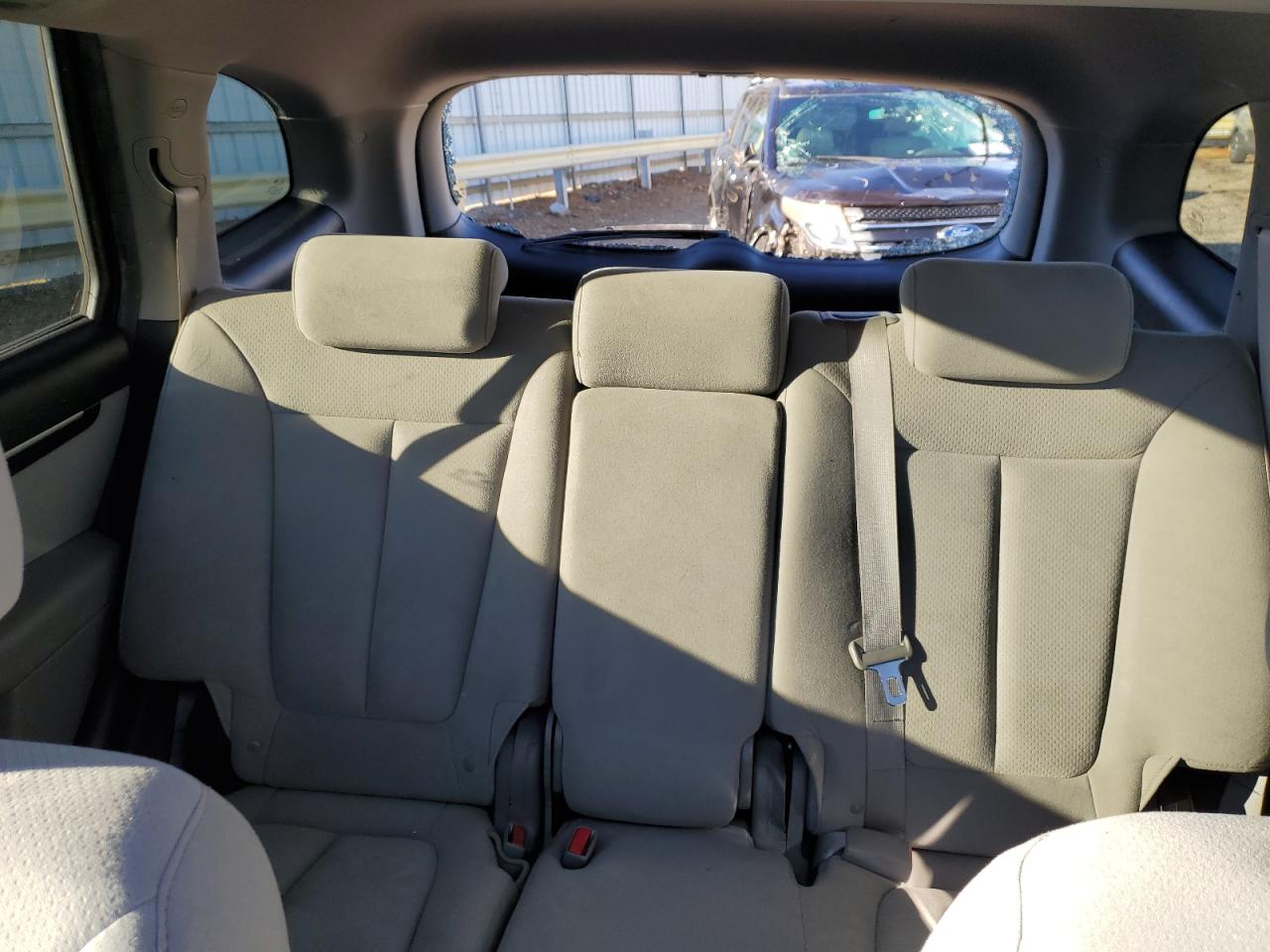 2009 Hyundai Santa Fe - Image 10