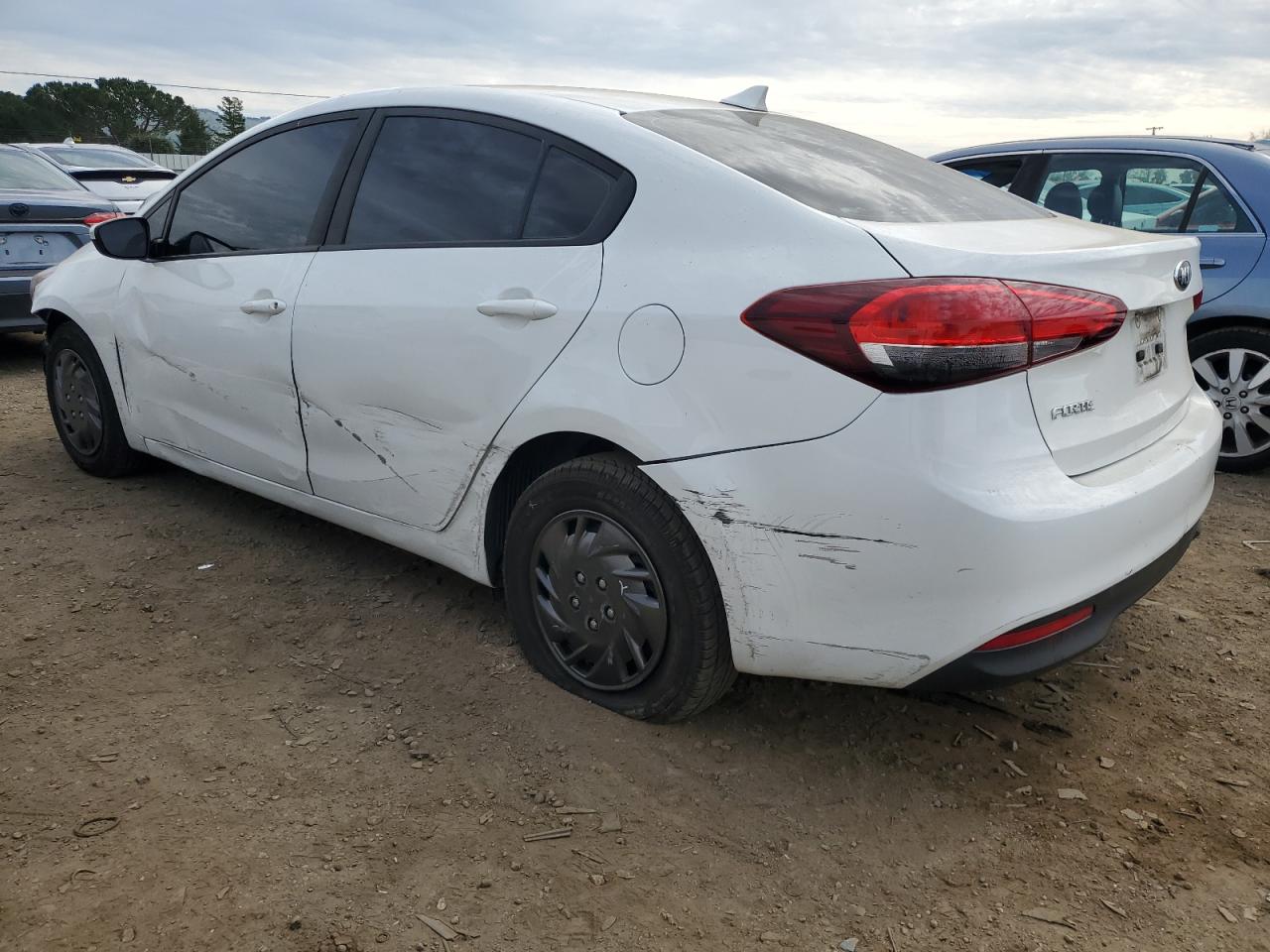 2017 Kia Forte - Image 2