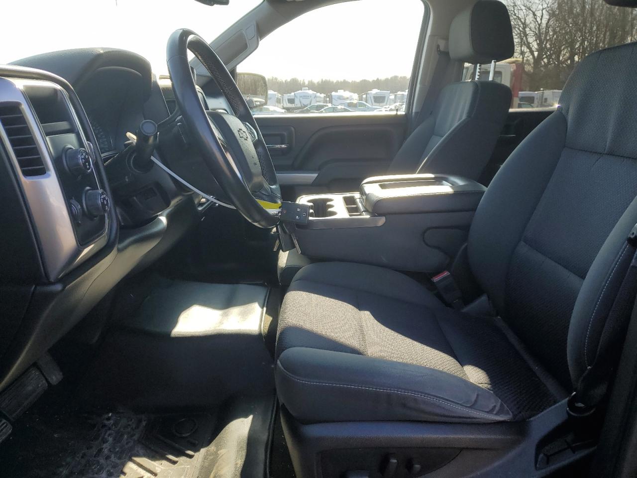 2015 Chevrolet Silverado - Image 7
