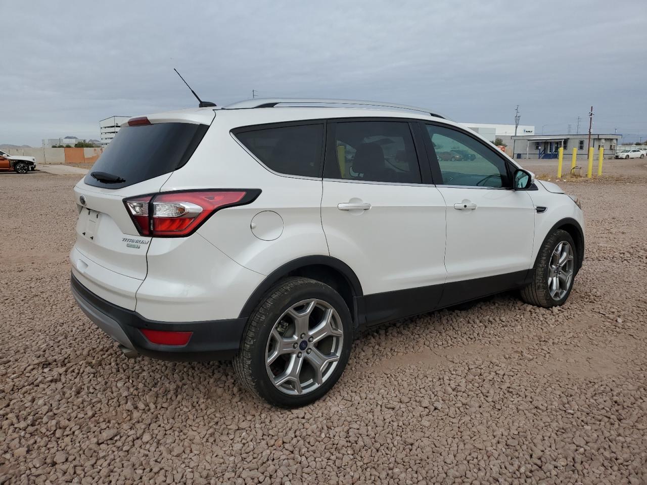 2017 Ford Escape - Image 3