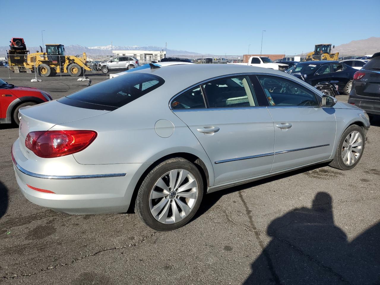 2010 Volkswagen Passat CC - Image 3
