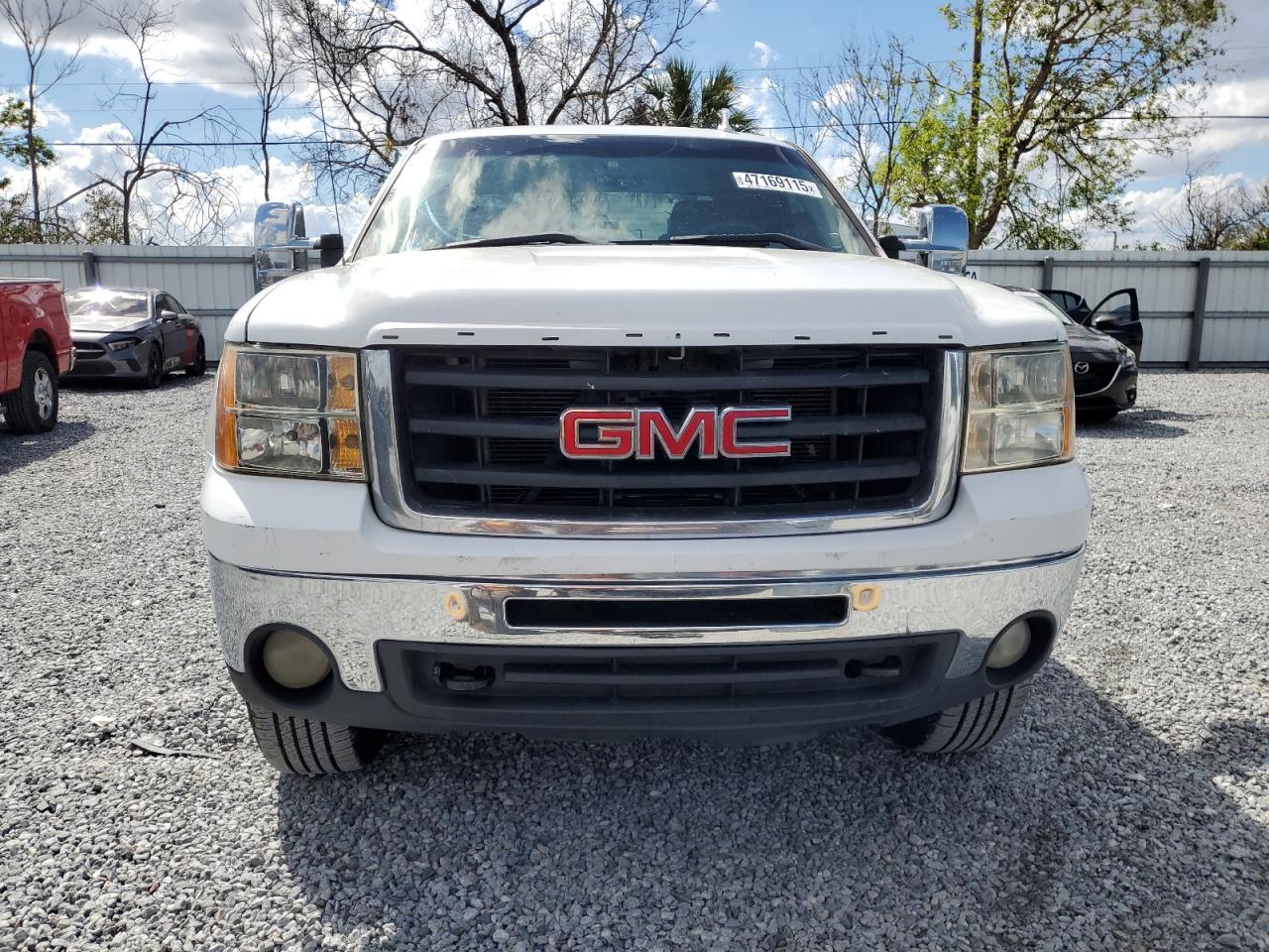2008 GMC Sierra - Image 5