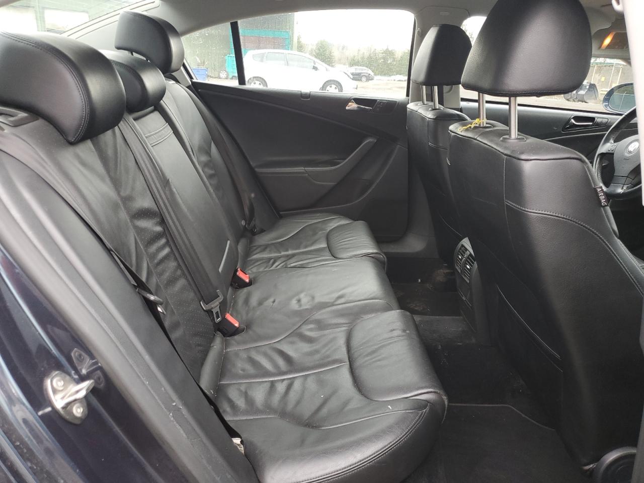 2008 Volkswagen Passat Lux VIN: WVWEK73CX8E205869 Lot: 46004675