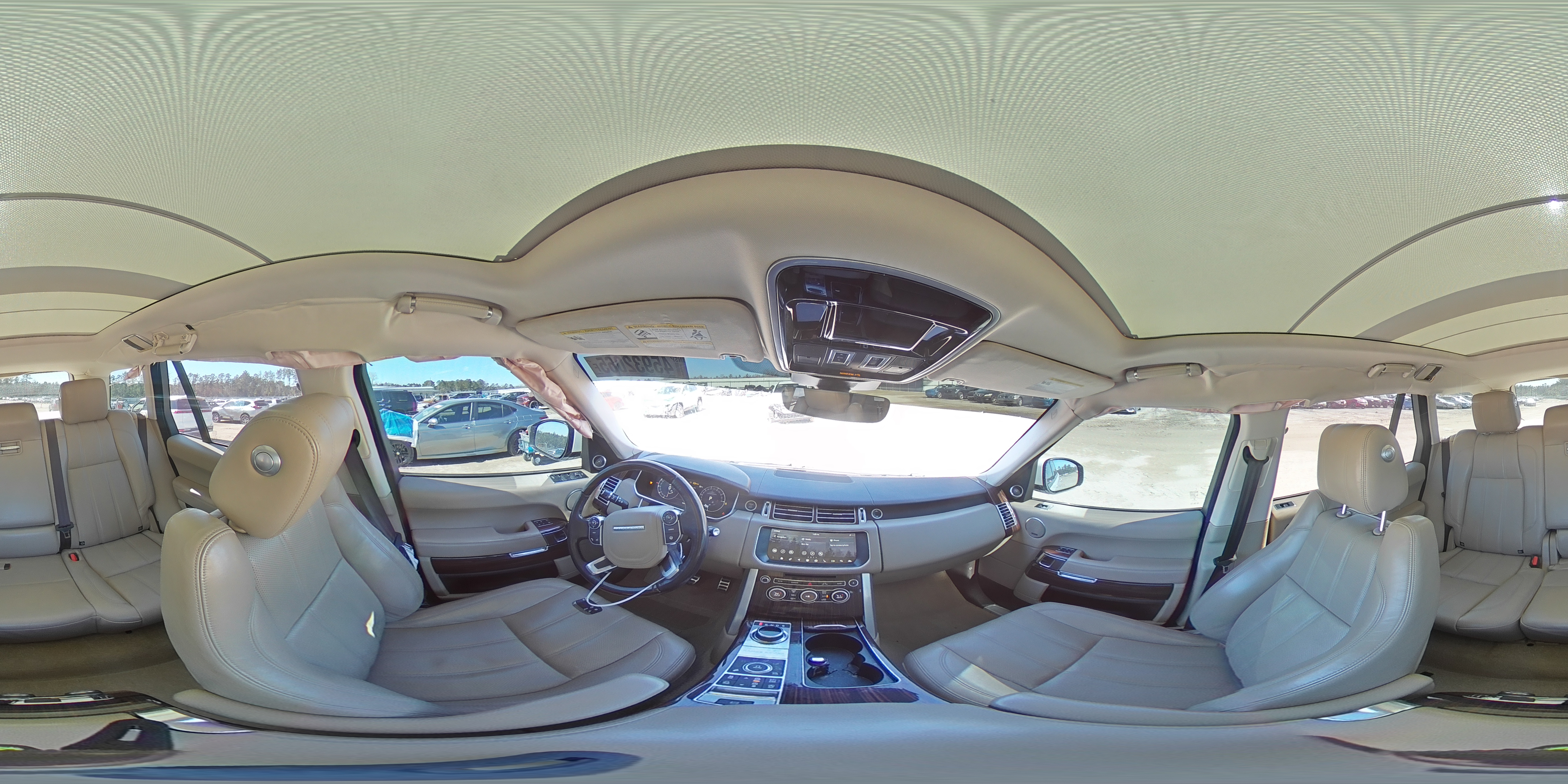 2017 Land Rover Range Rover - Image 14