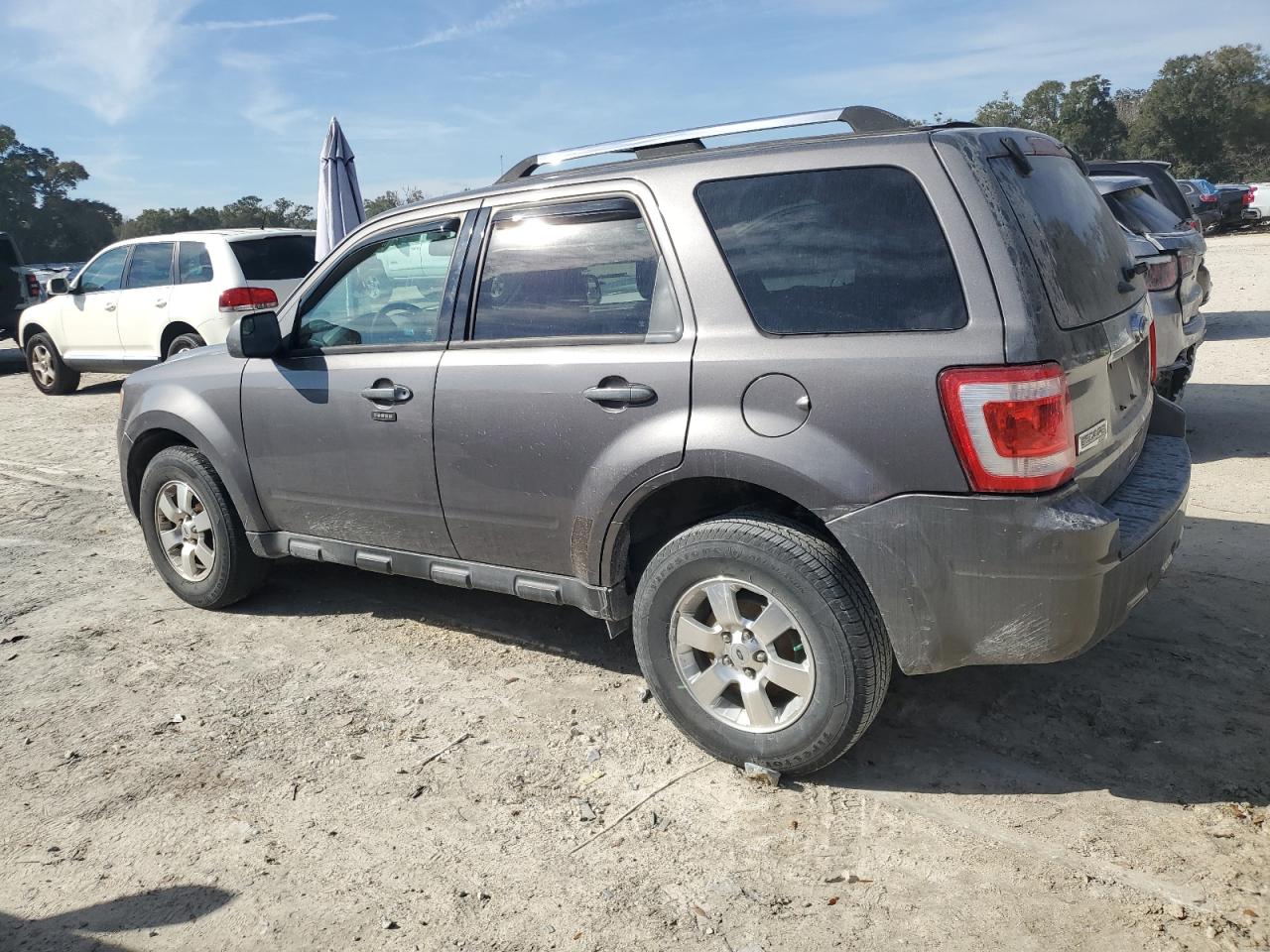 2011 Ford Escape - Image 2