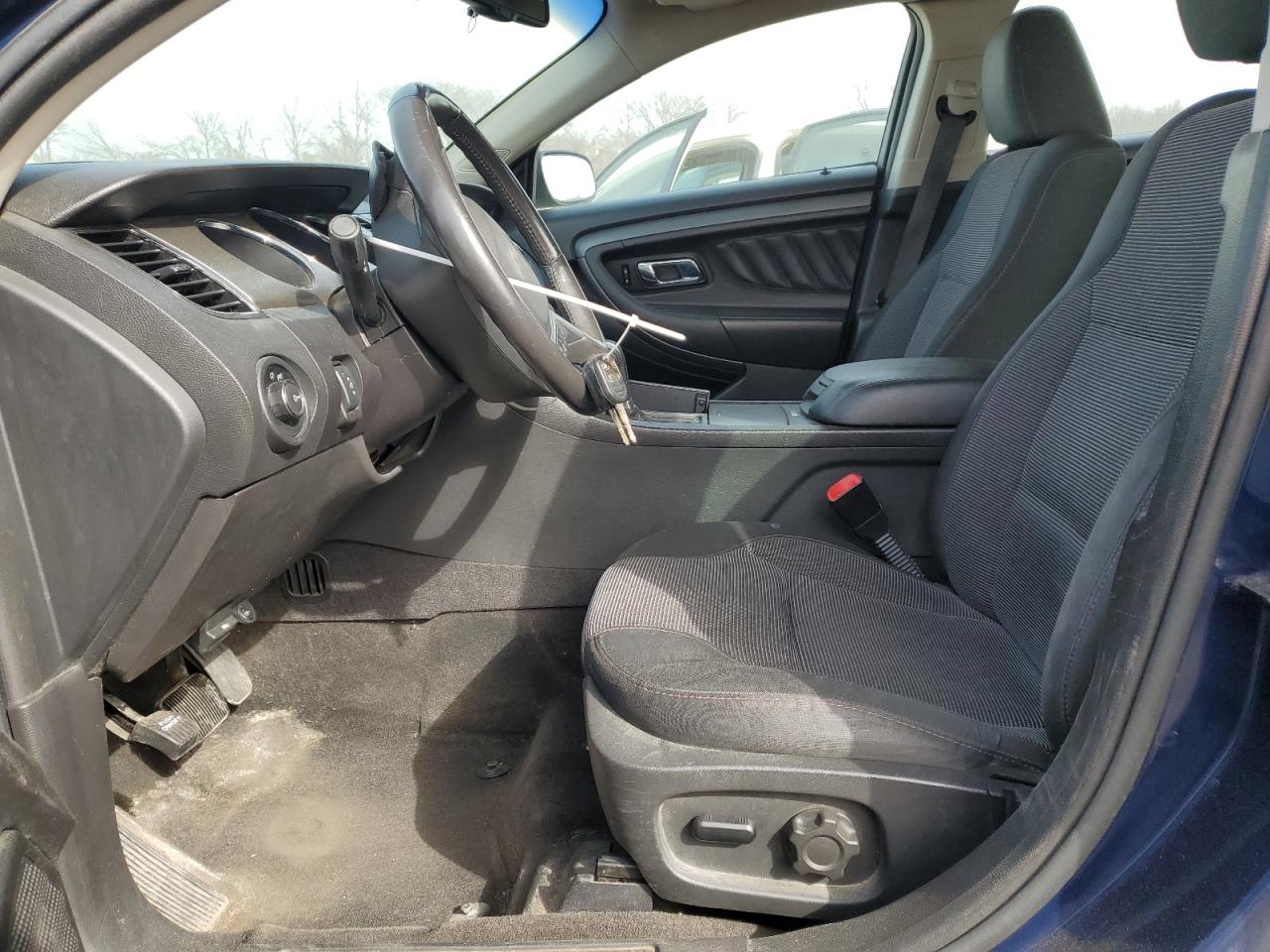 2012 Ford Taurus - Image 7
