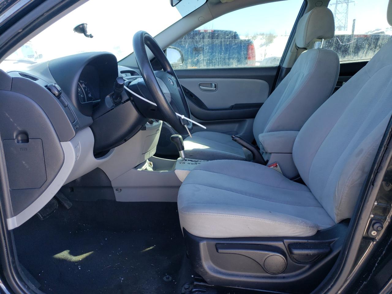 2008 Hyundai Elantra - Image 7