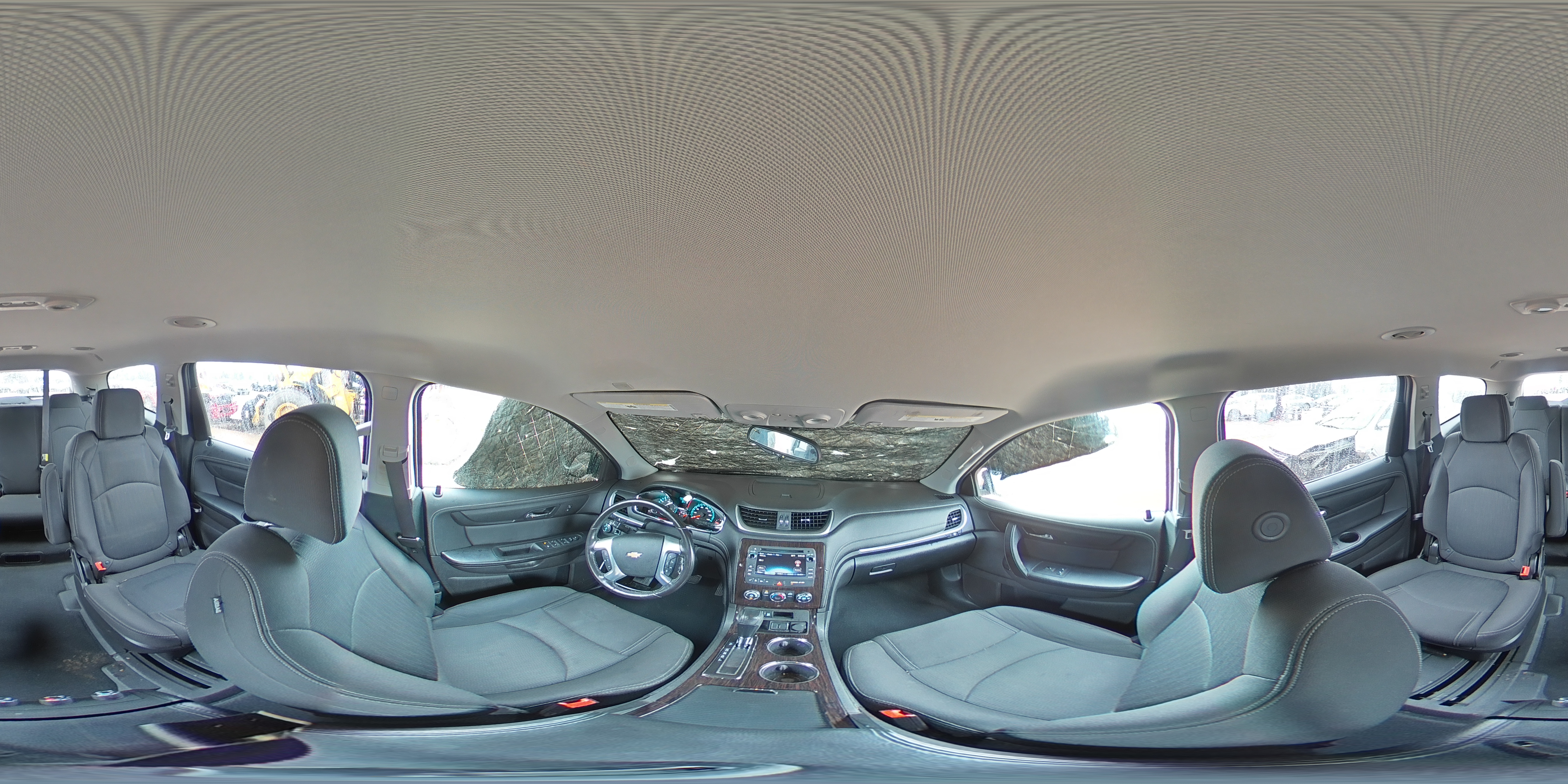 2017 Chevrolet Traverse - Image 14