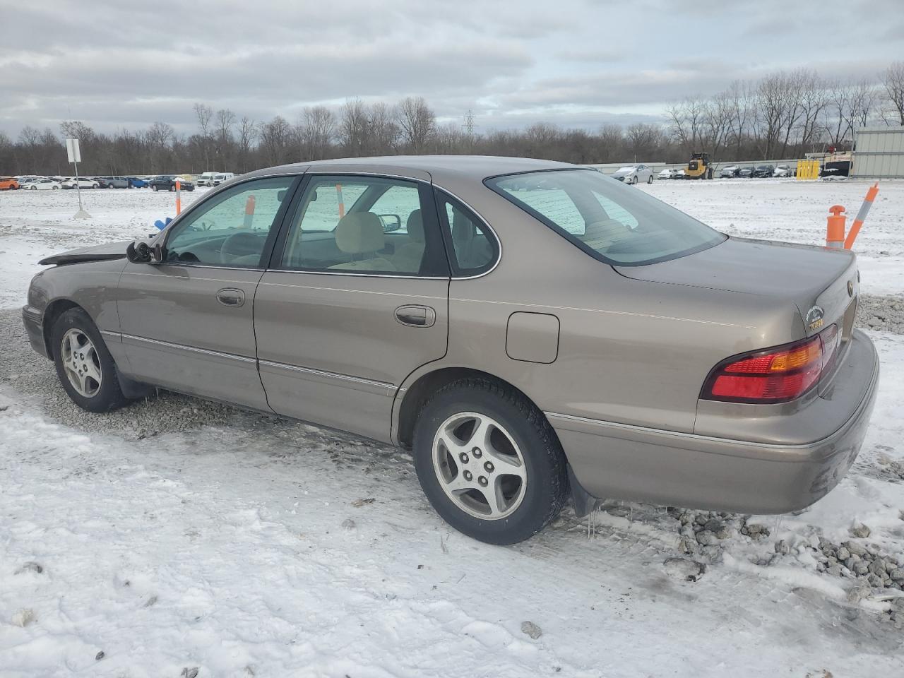 1998 Toyota Avalon - Image 2