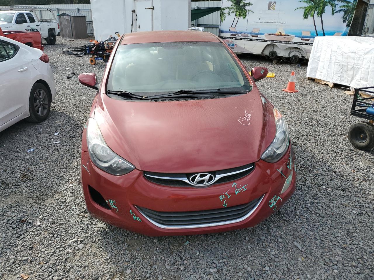 2013 Hyundai Elantra - Image 5