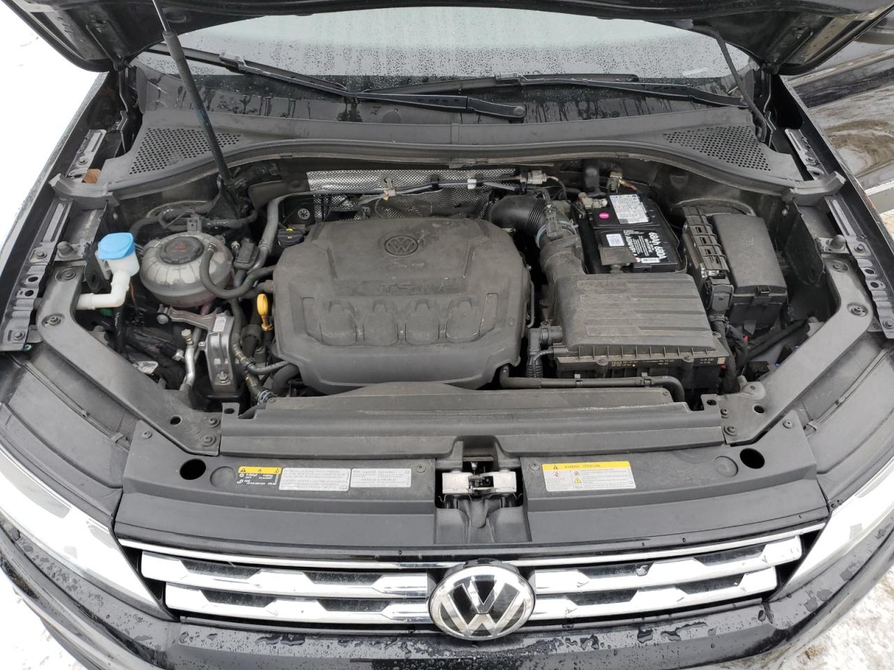 2021 Volkswagen Tiguan - Image 12