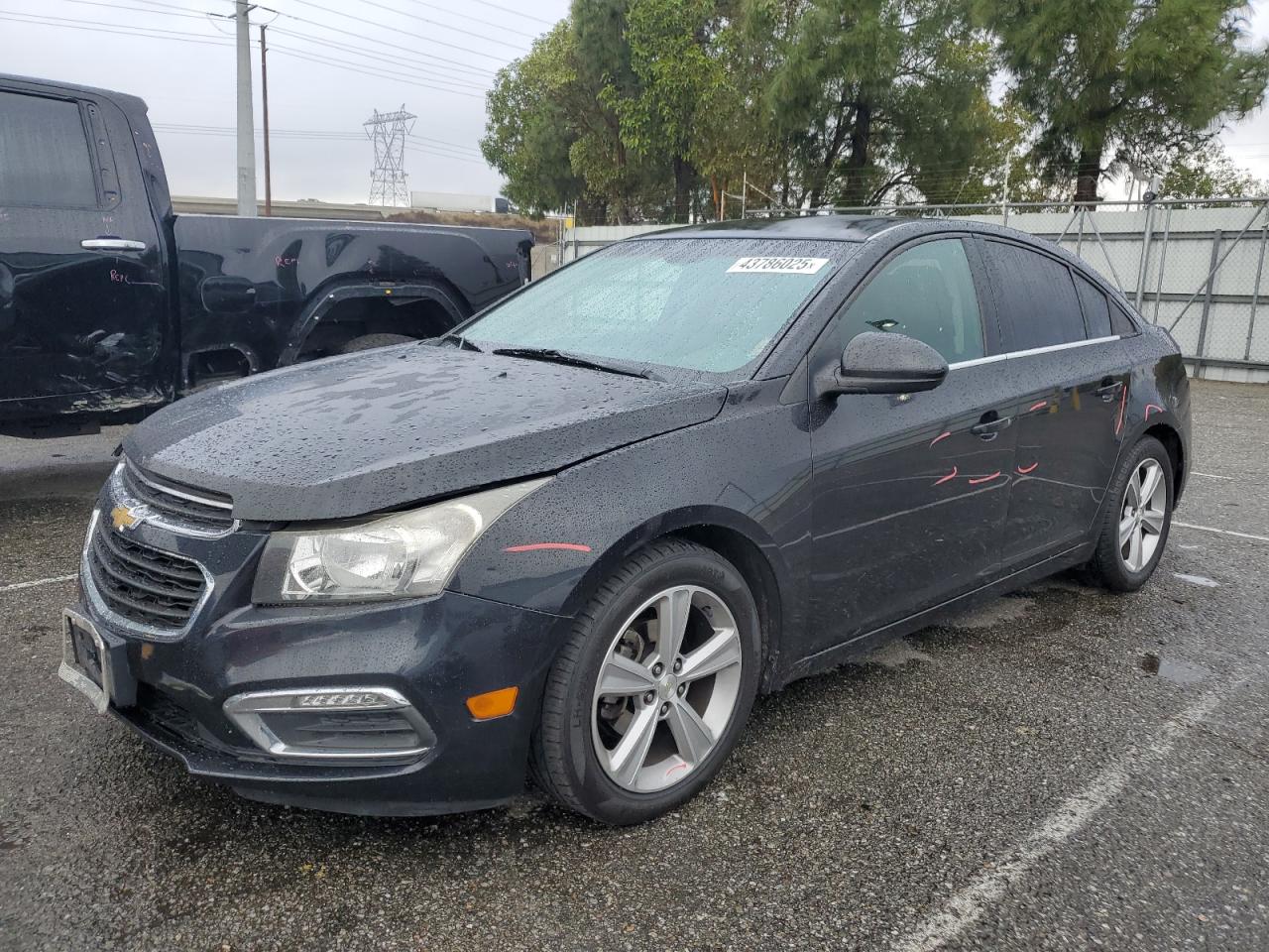 2015 Chevrolet Cruze - Image 1