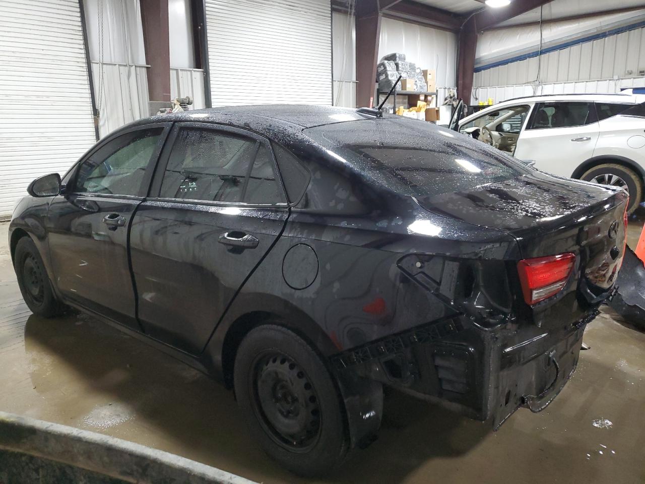 2019 Kia Rio - Image 2